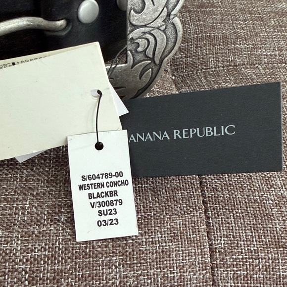 NWT Banana Republic Black Belt with Ornate Silver Buckle - Picture 3 of 8